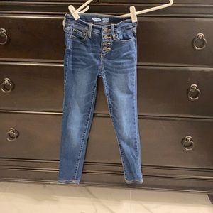 Medium Washed Size 7 Jeans